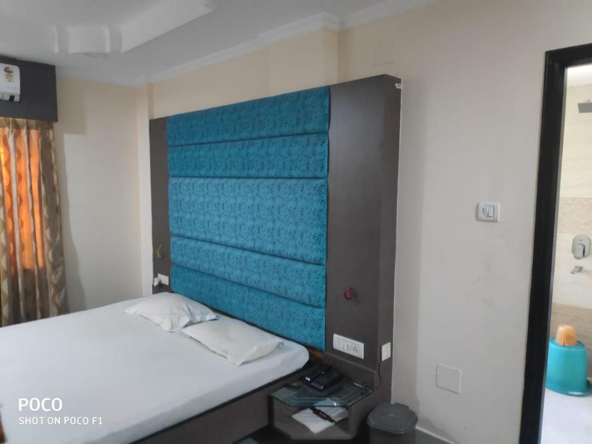 Saraswati Retreat Hotel Bhubaneswar Buitenkant foto