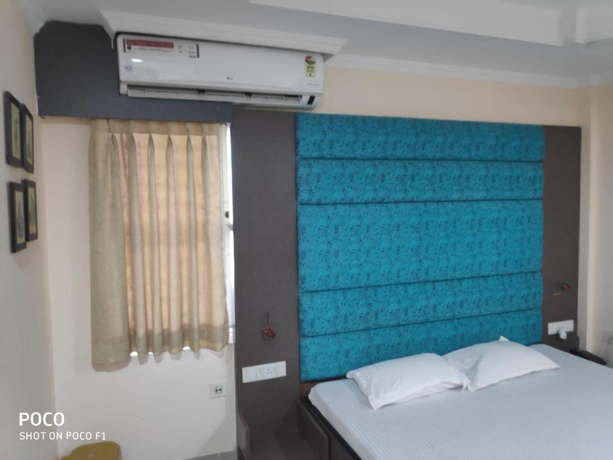 Saraswati Retreat Hotel Bhubaneswar Buitenkant foto